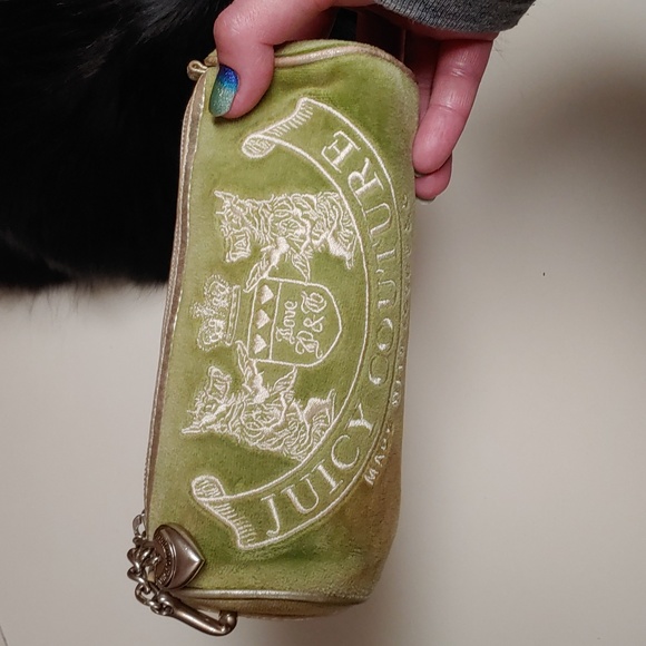 Juicy Couture Handbags - Juicy Couture y2k Mini Barrel Bag